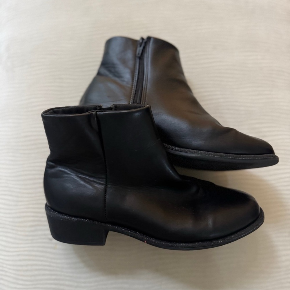 Steve Madden girls black winter side zipper boots booties size 4 youth kids